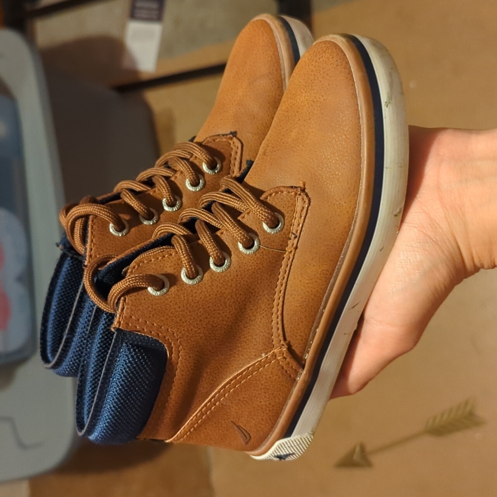 Boys Nautica Dress shoes